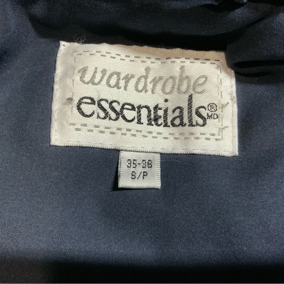 Wardrobe Essentials Cloth Bomber Jacket - Picture 7 of 8